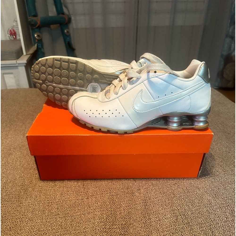 Nike